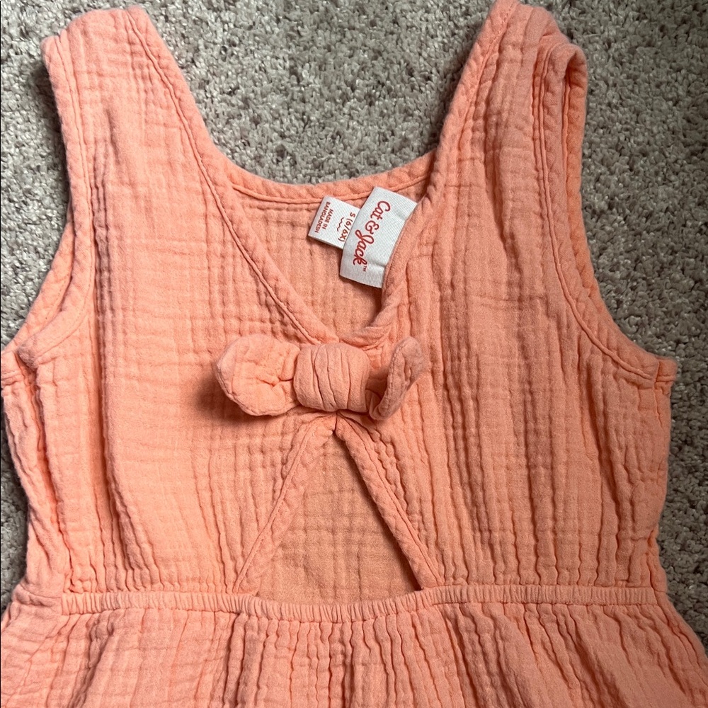 Girls Coral/ Peach Sleeveless Dress with Cutout in back - Size 6/6x - Picture 4 of 6
